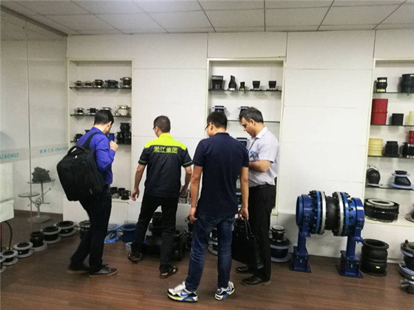 DN200，16公斤的橡膠接頭有沒有漲價？