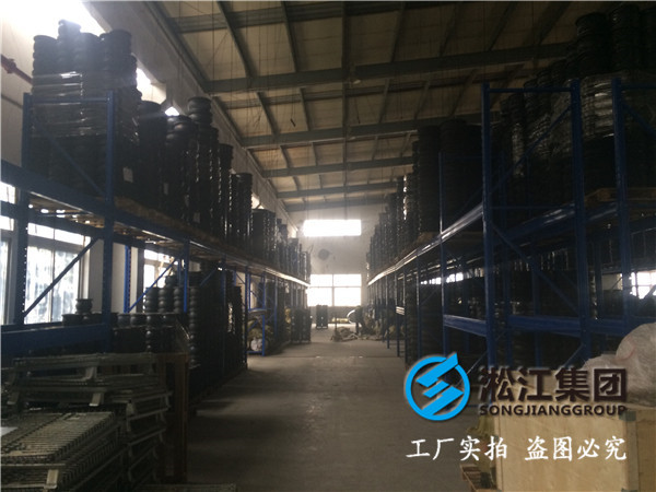 DN600,PN10橡膠接頭的寬度是多少?長度是260mm